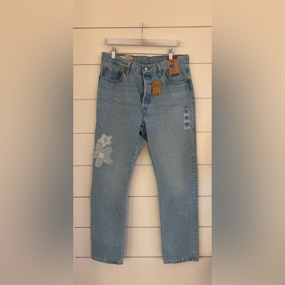 Levi’s 501 Original-Fit Straight-Leg Jeans NWT - Picture 2 of 4